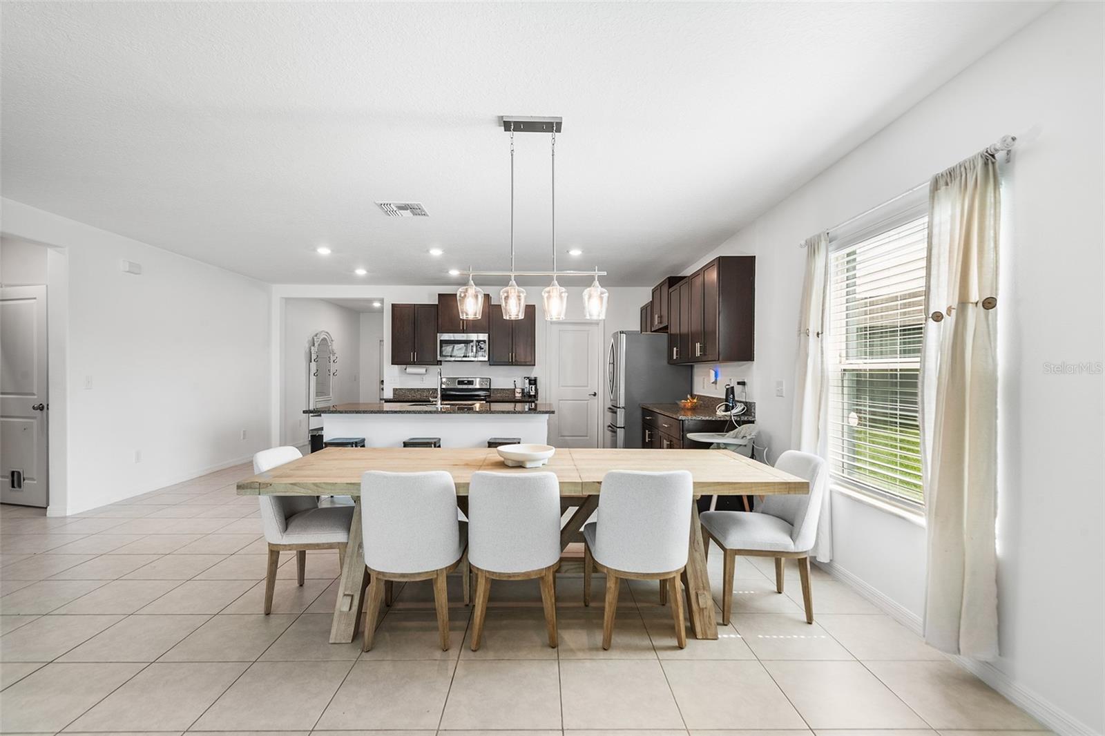 Image 22 of 54 For 2914 Flying Blackbird Road