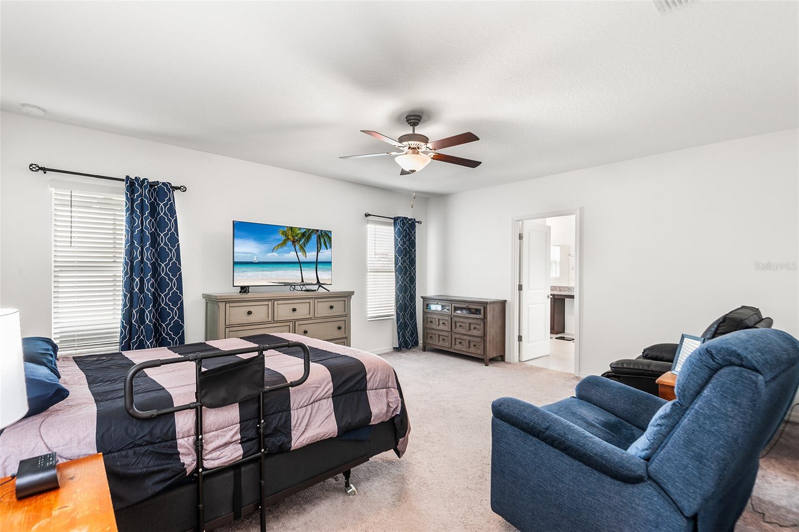 Image 27 of 54 For 2914 Flying Blackbird Road