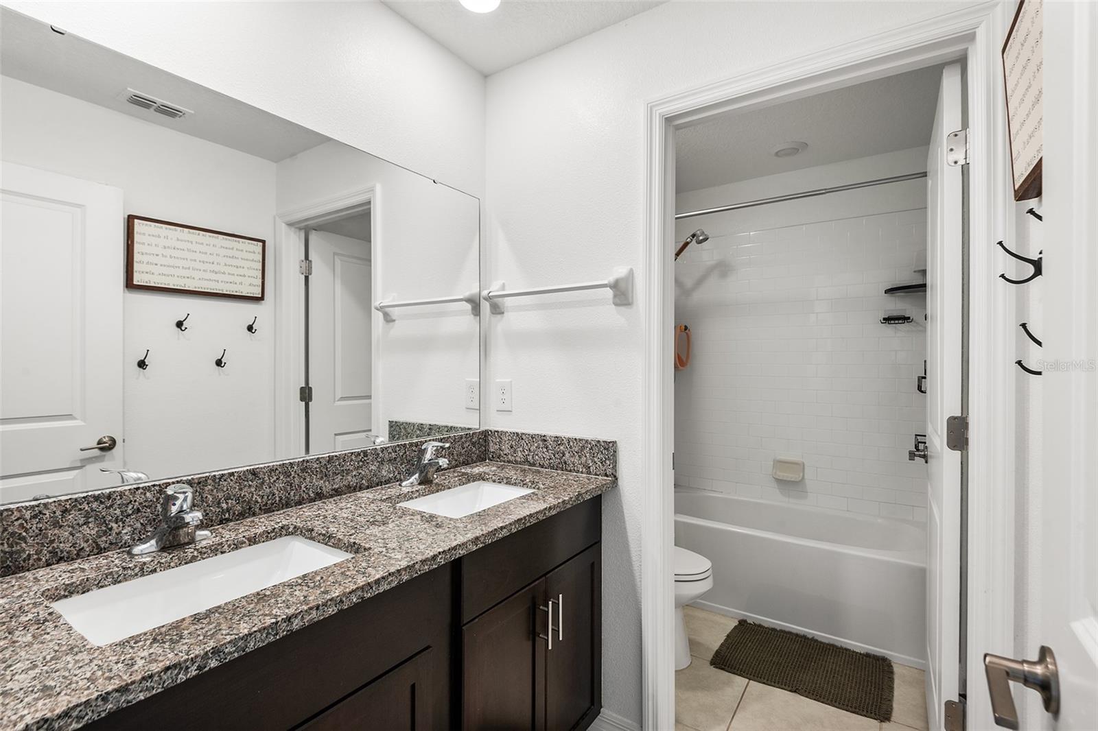 Image 41 of 54 For 2914 Flying Blackbird Road