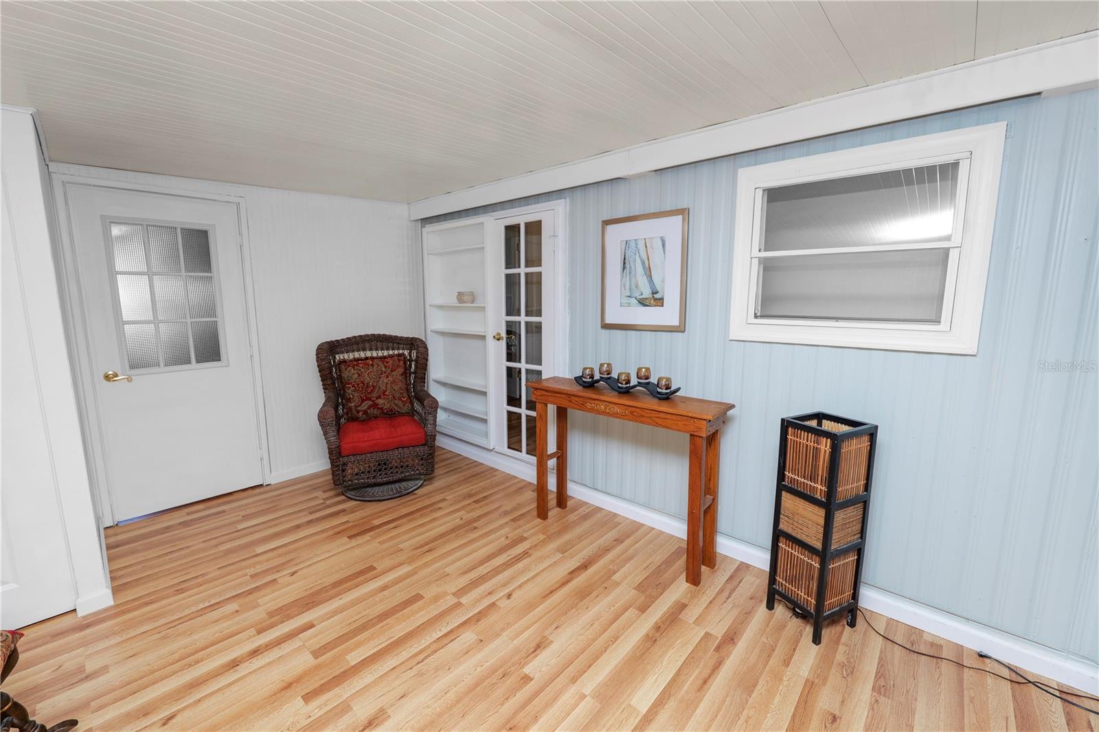 Image 10 of 33 For 6356 Beechwood Avenue