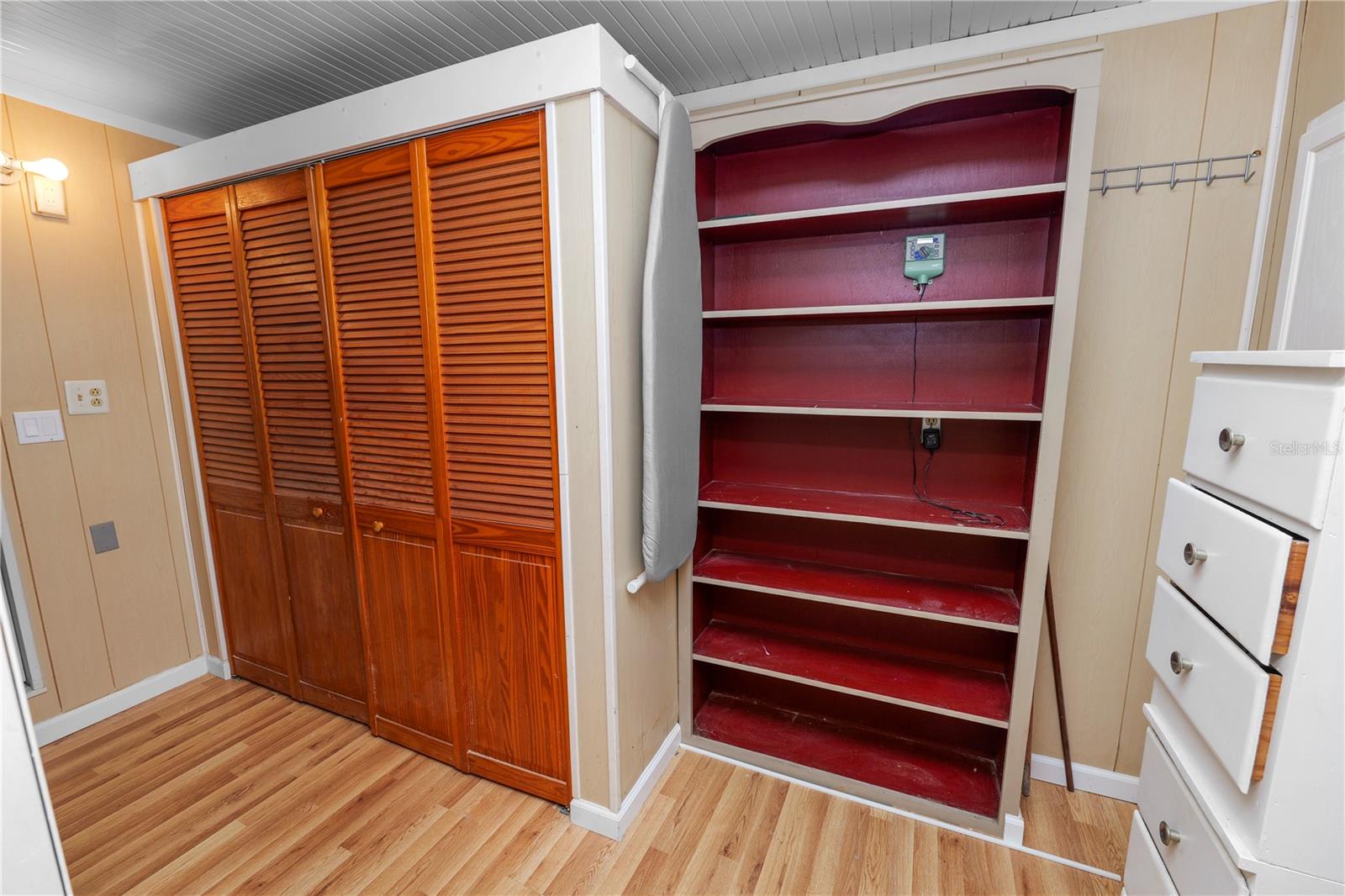 Image 22 of 33 For 6356 Beechwood Avenue