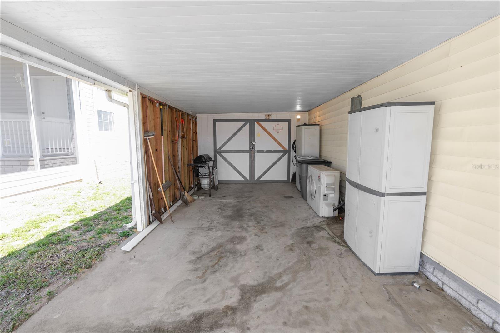 Image 4 of 33 For 6356 Beechwood Avenue