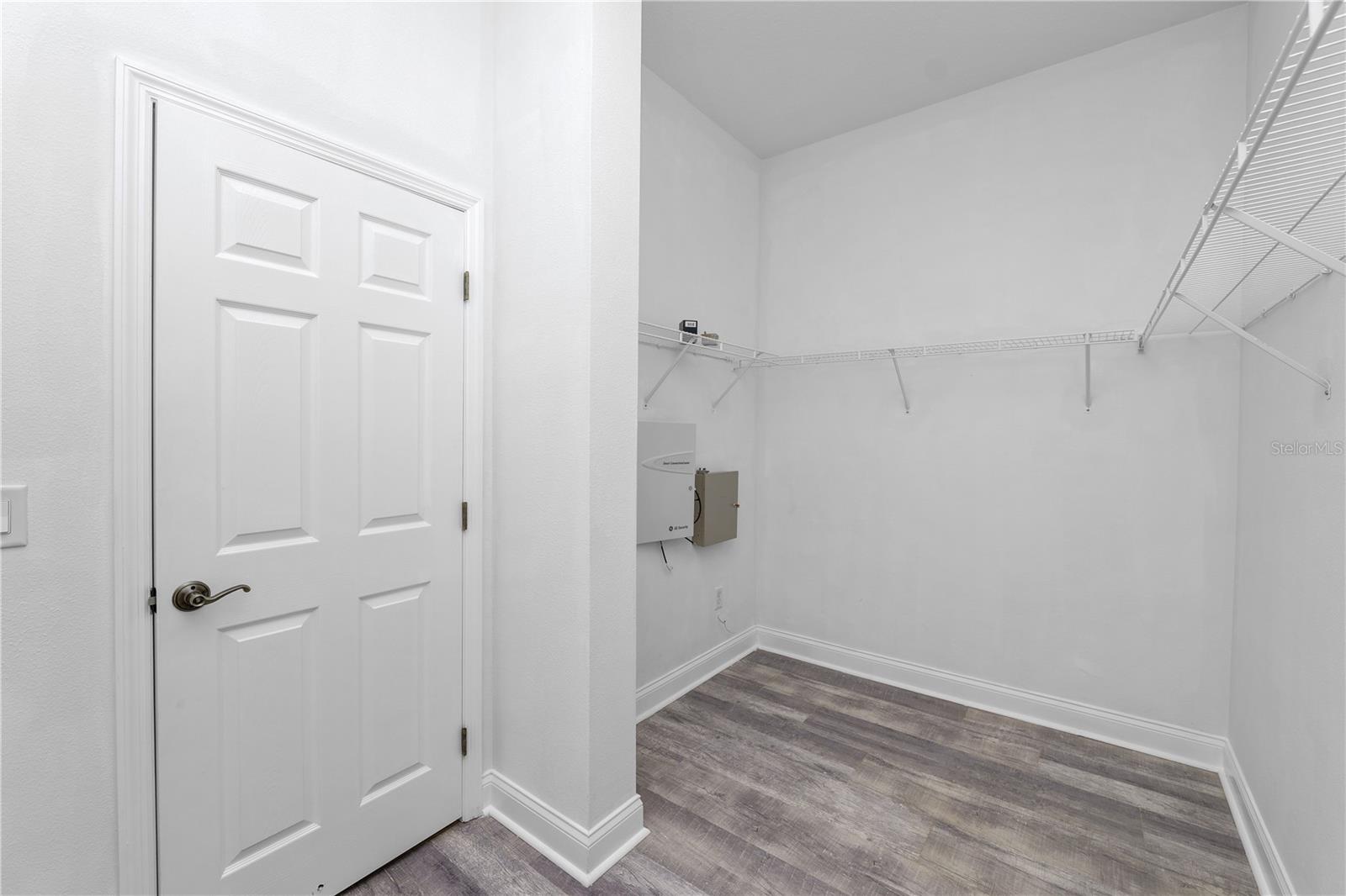 Image 24 of 41 For 30816 Pumpkin Ridge Drive