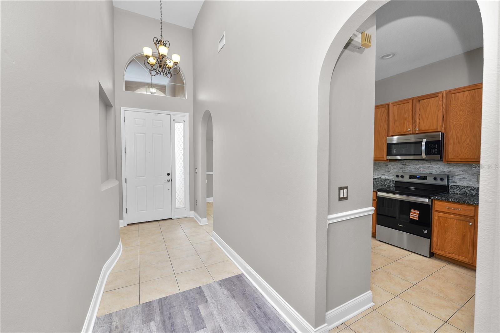 Image 3 of 41 For 30816 Pumpkin Ridge Drive