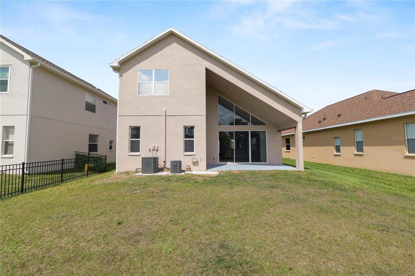 Image 33 of 41 For 30816 Pumpkin Ridge Drive