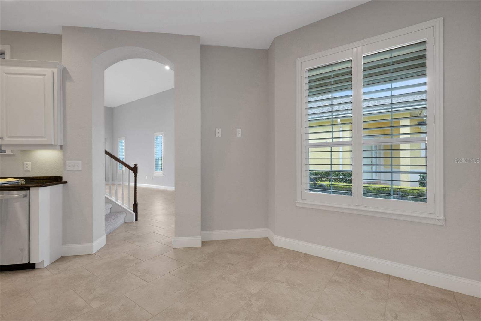 Image 12 of 41 For 2928 Mission Lakes Drive