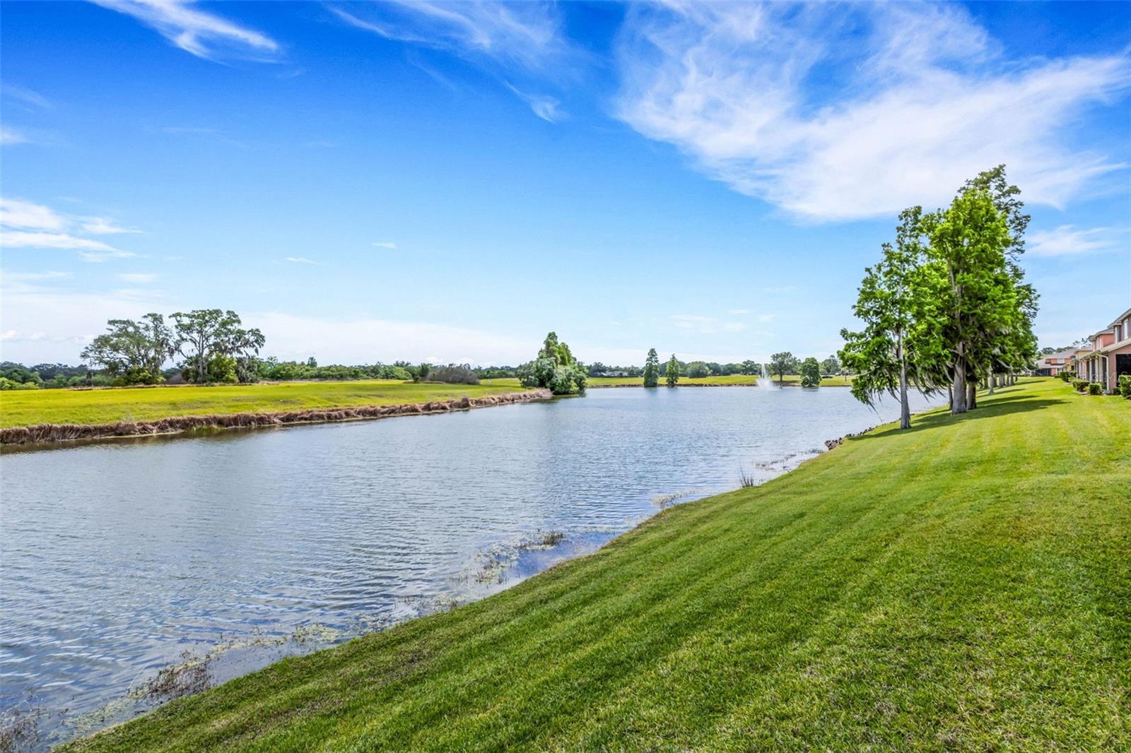 Image 33 of 41 For 2928 Mission Lakes Drive