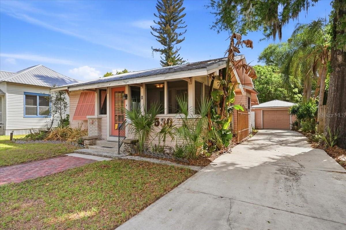 Image 3 of 48 For 530 Jackson Avenue