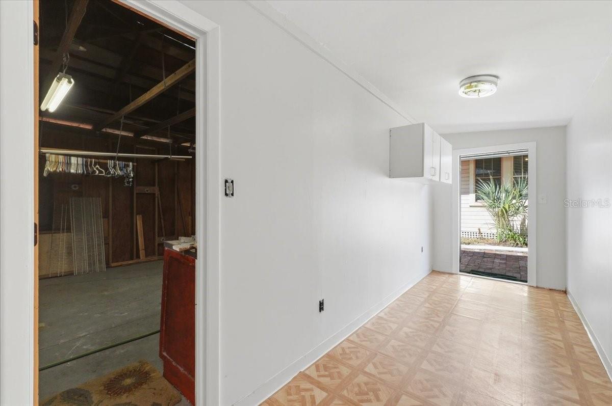 Image 38 of 48 For 530 Jackson Avenue