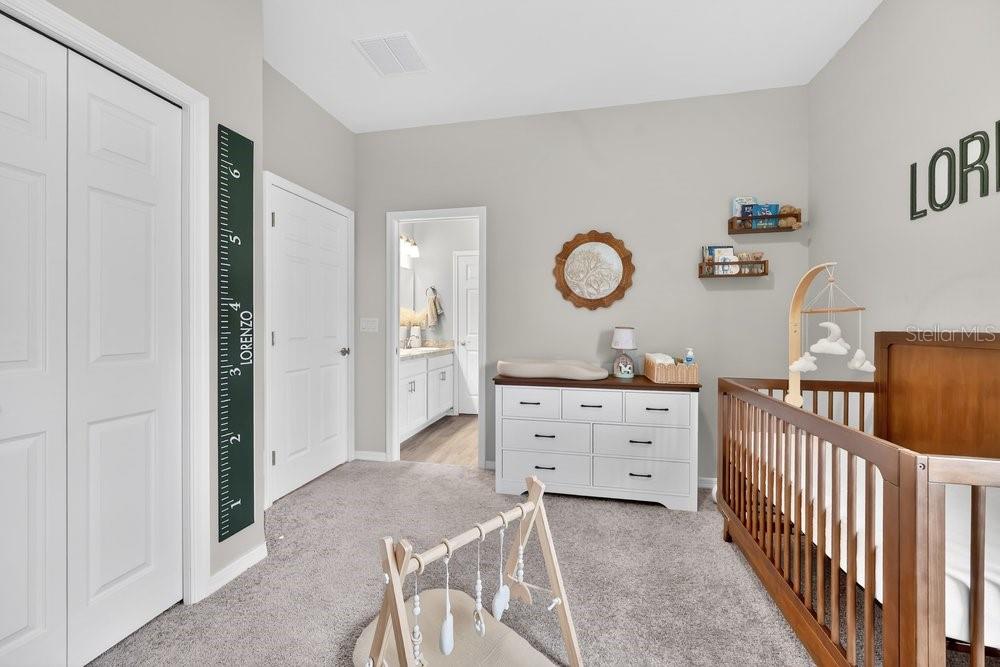 Image 22 of 32 For 712 Daphne Drive