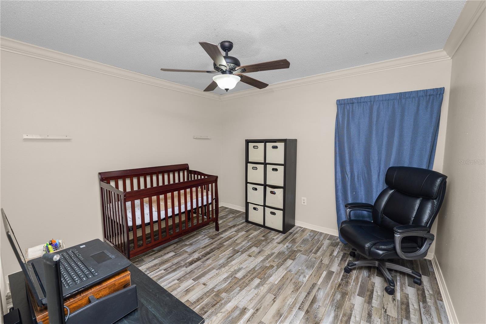 Image 23 of 37 For 225 Lindale Street