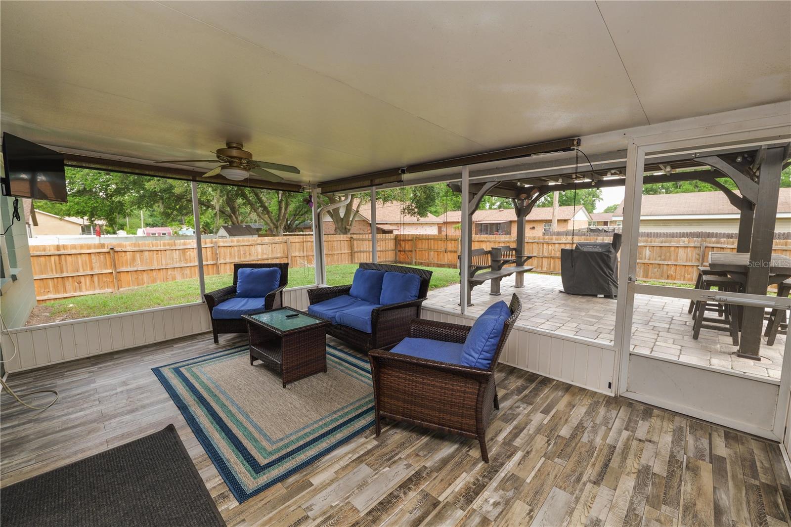 Image 32 of 37 For 225 Lindale Street