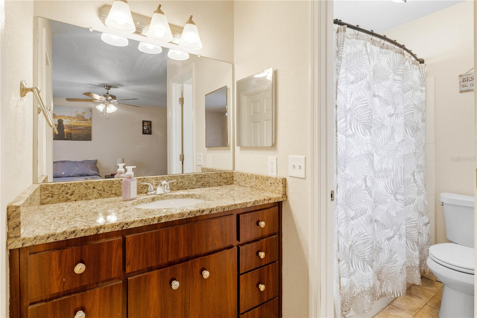 Image 21 of 55 For 6227 Woodsfield Way