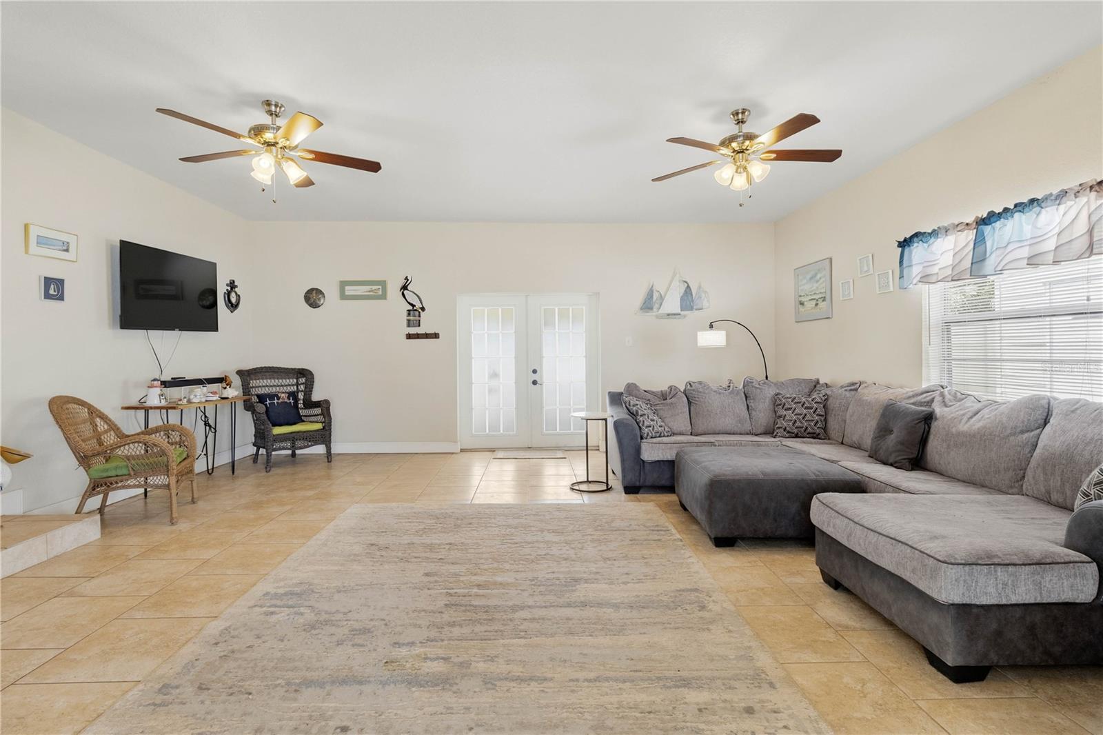 Image 30 of 55 For 6227 Woodsfield Way