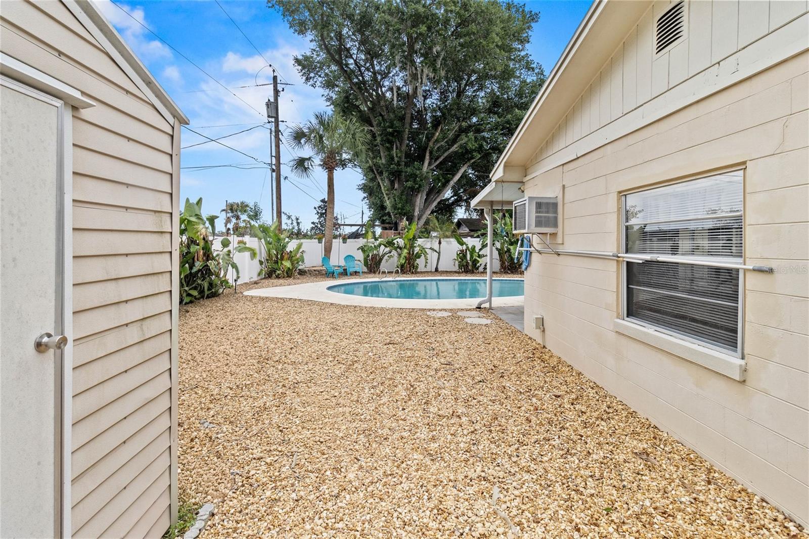Image 37 of 55 For 6227 Woodsfield Way