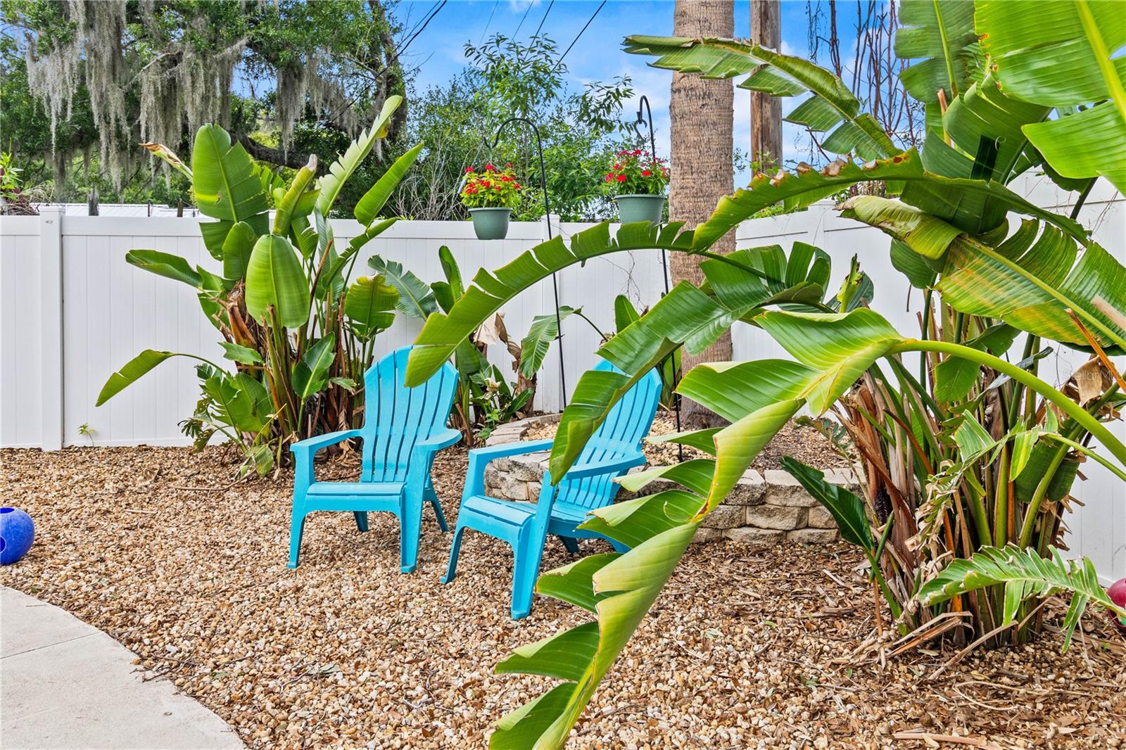 Image 5 of 55 For 6227 Woodsfield Way