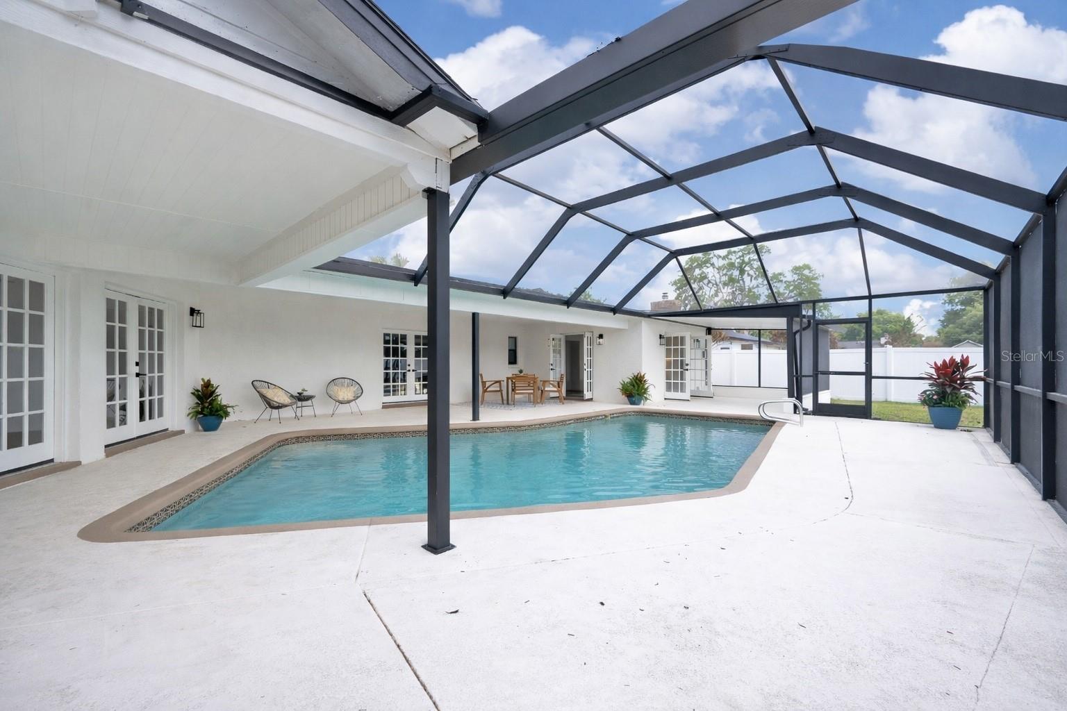 Image 17 of 38 For 510 Rooks Road