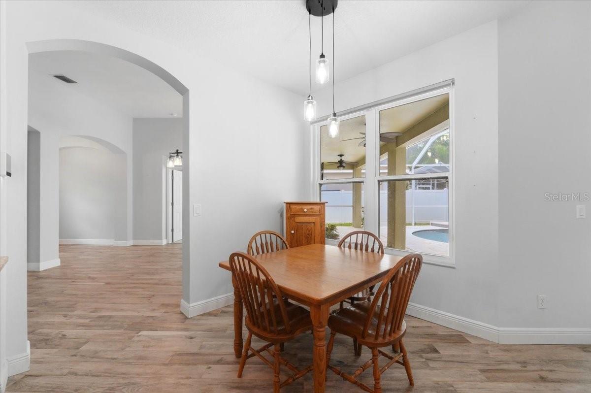 Image 11 of 61 For 2214 Longmore Circle