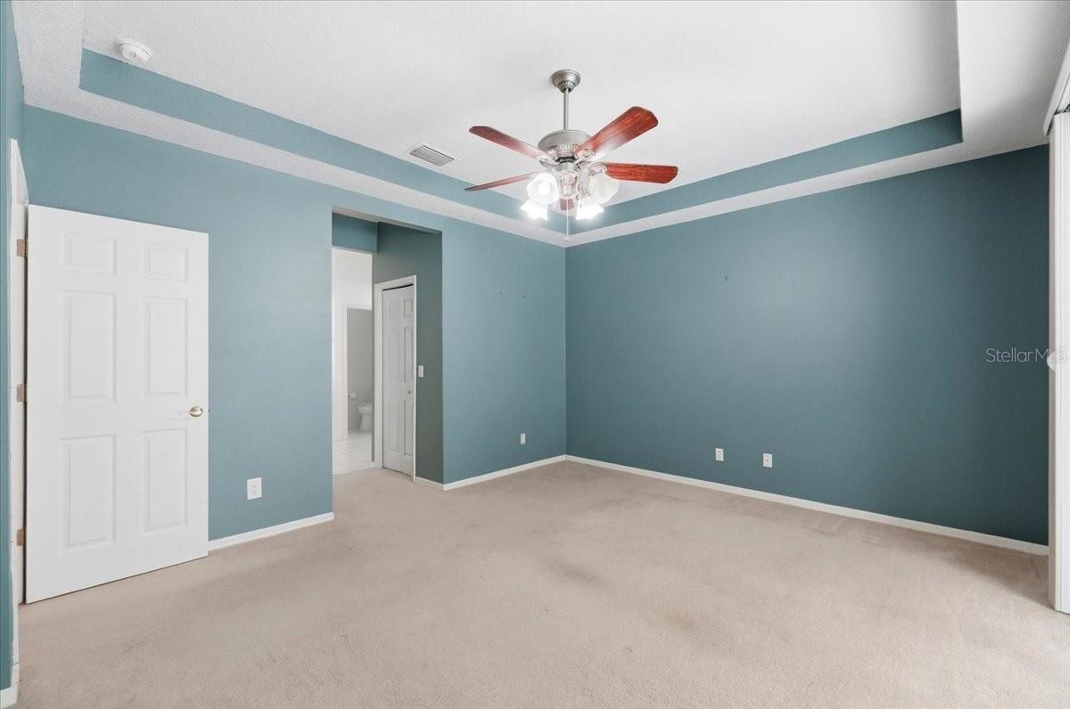 Image 28 of 61 For 2214 Longmore Circle