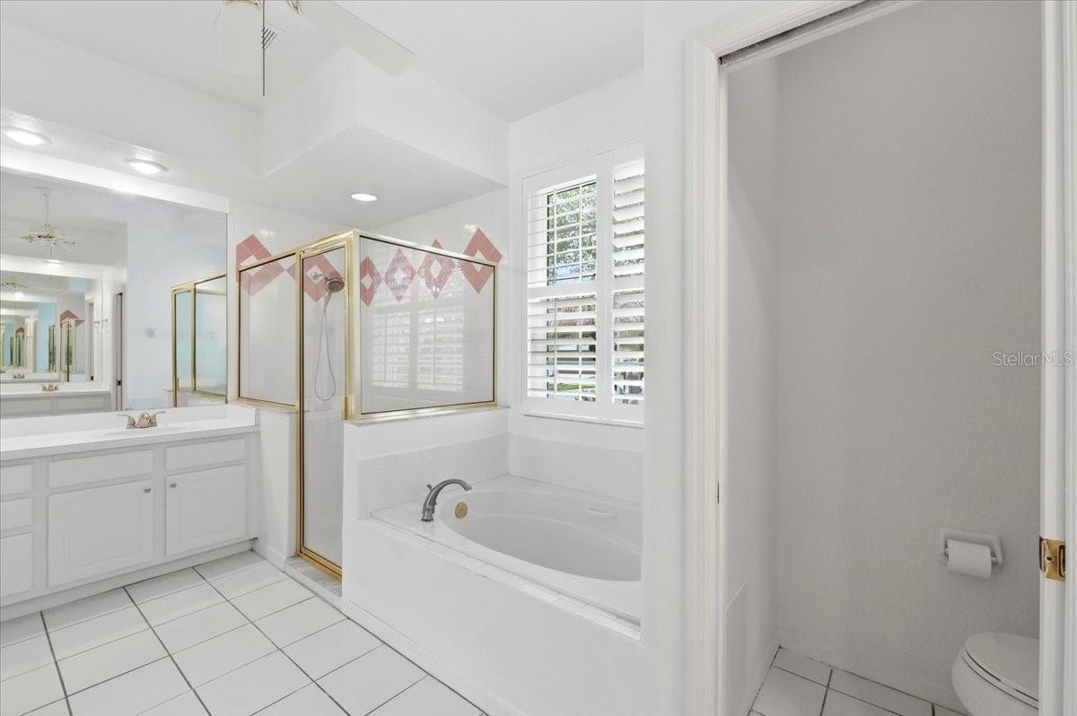 Image 29 of 61 For 2214 Longmore Circle