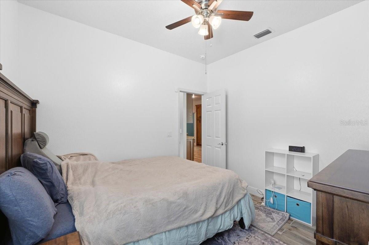 Image 35 of 61 For 2214 Longmore Circle