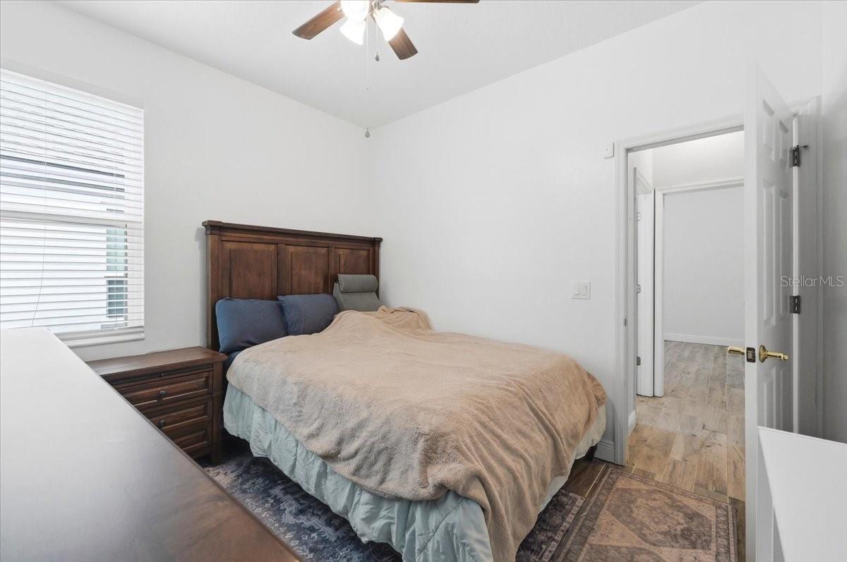 Image 36 of 61 For 2214 Longmore Circle