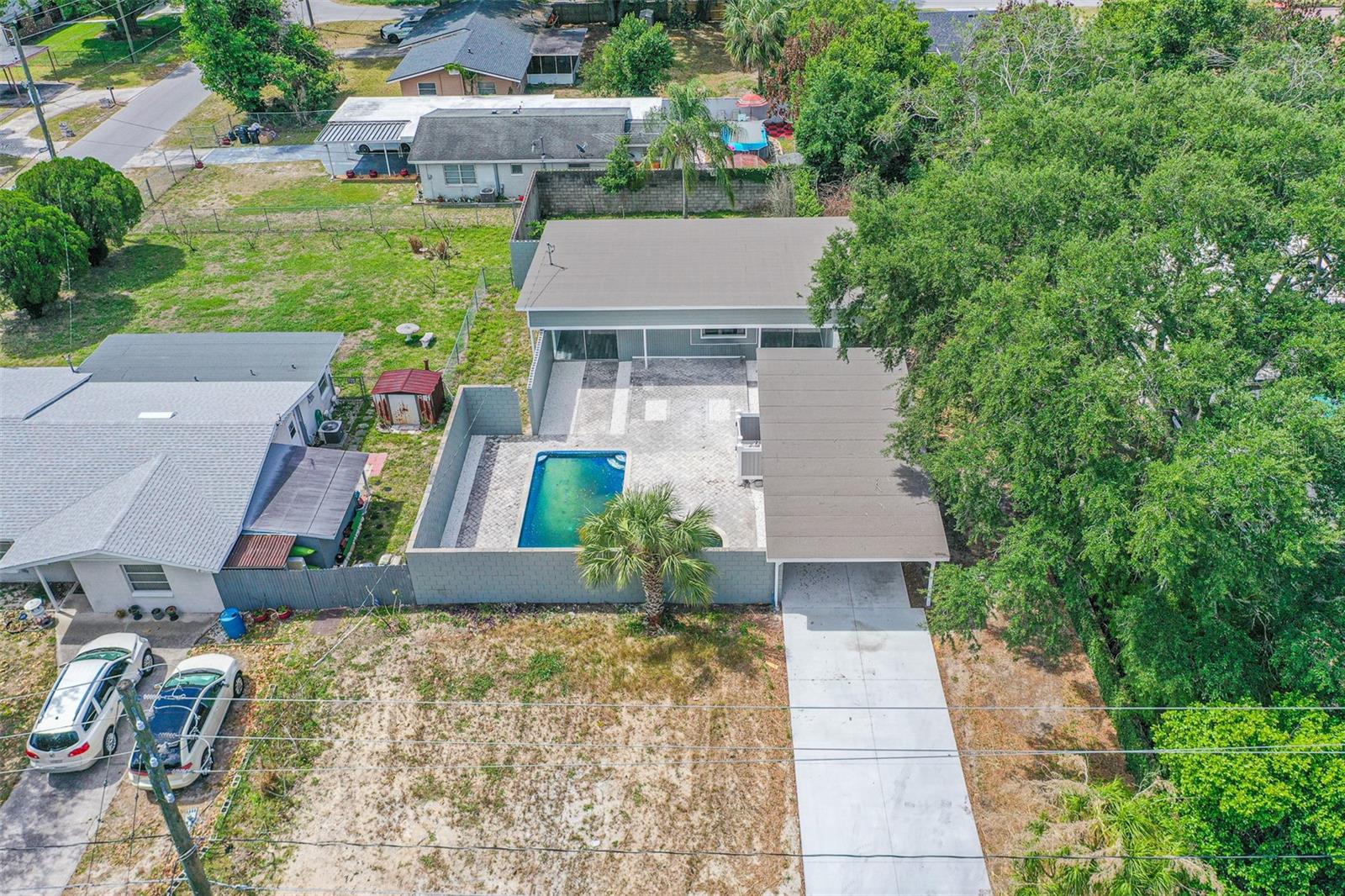 Image 23 of 37 For 1558 Drexel Avenue Ne