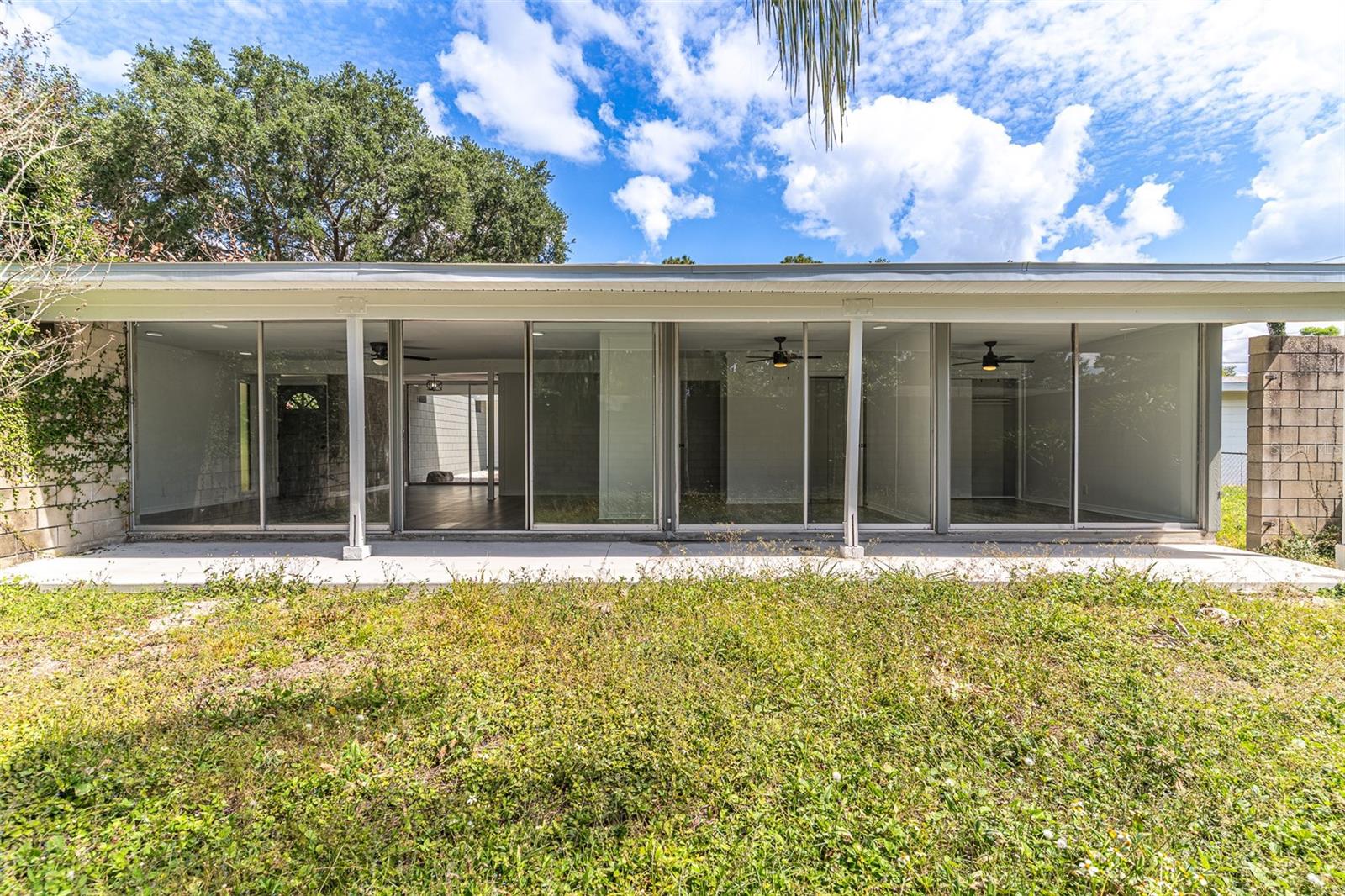 Image 26 of 37 For 1558 Drexel Avenue Ne