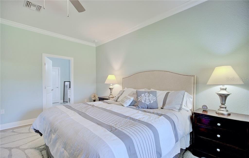 Image 21 of 45 For 5004 Birkdale Drive