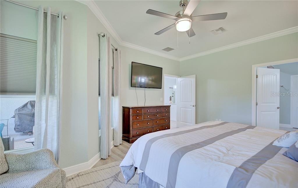 Image 22 of 45 For 5004 Birkdale Drive