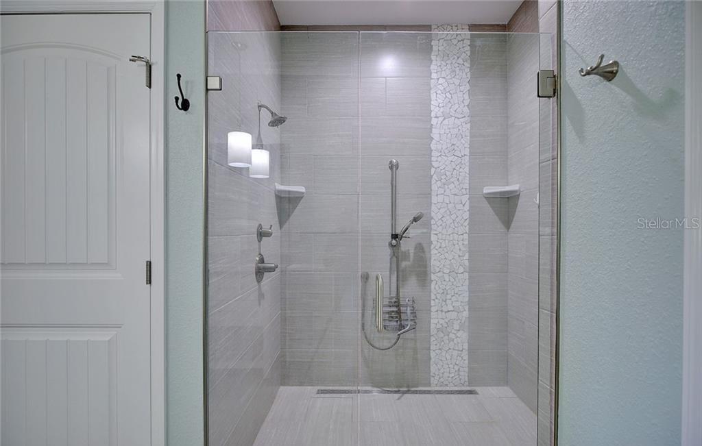 Image 24 of 45 For 5004 Birkdale Drive