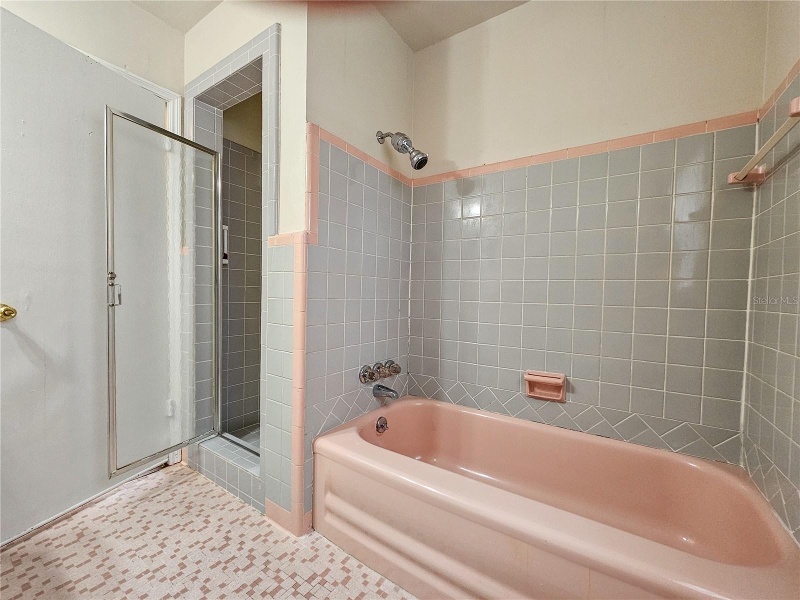 Image 17 of 17 For 1917 Casco Street