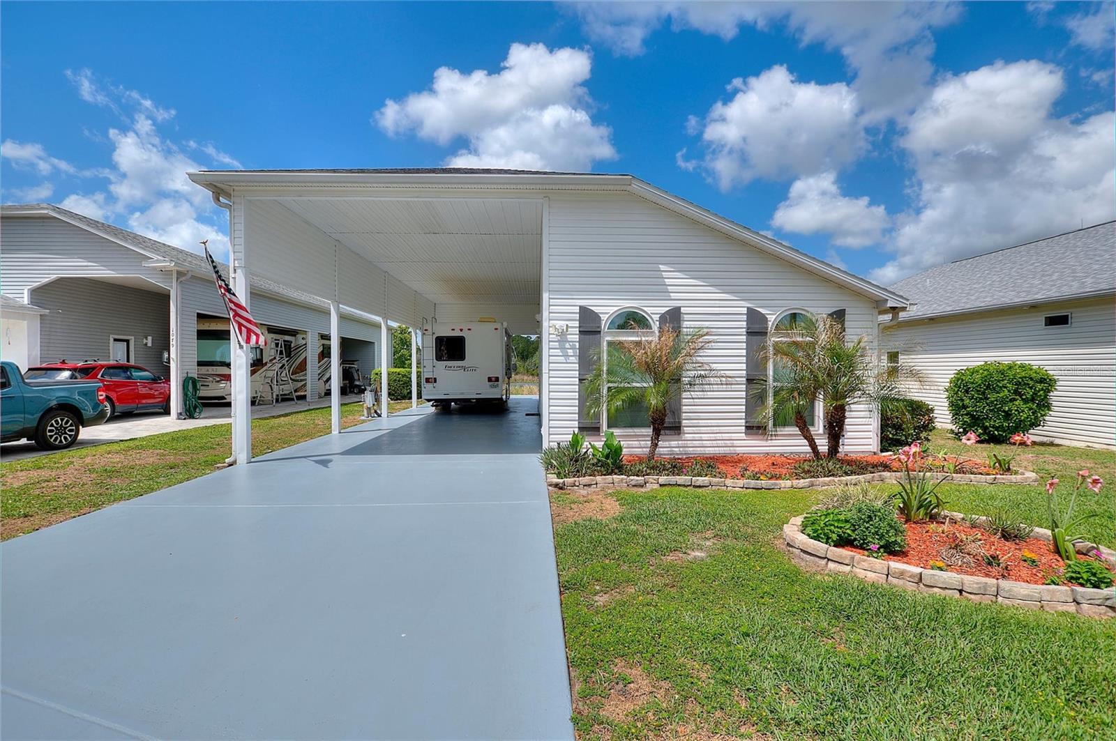 Details for 1083 Motorcoach Drive, POLK CITY, FL 33868