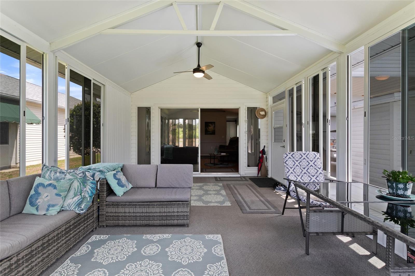 Image 21 of 27 For 1083 Motorcoach Drive