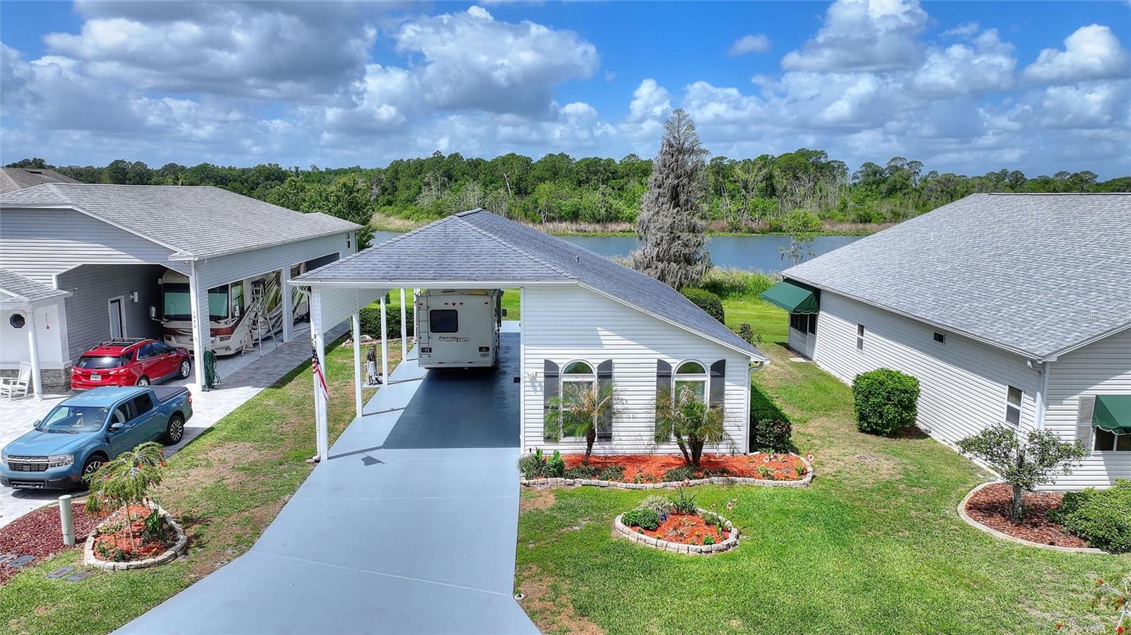 Image 22 of 27 For 1083 Motorcoach Drive