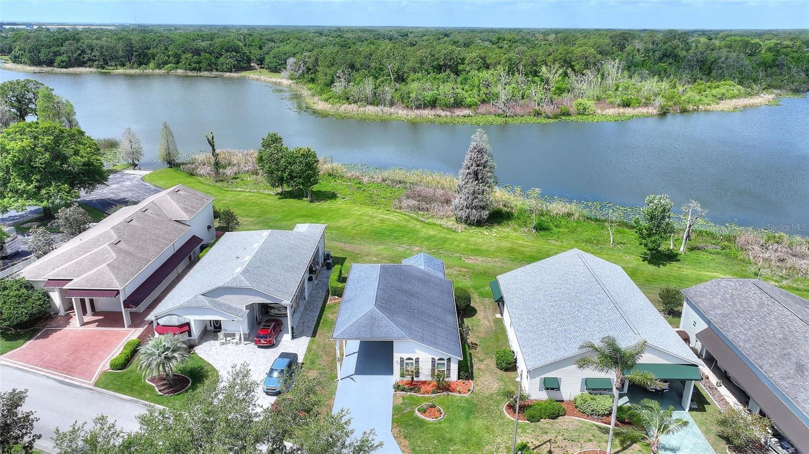 Image 25 of 27 For 1083 Motorcoach Drive