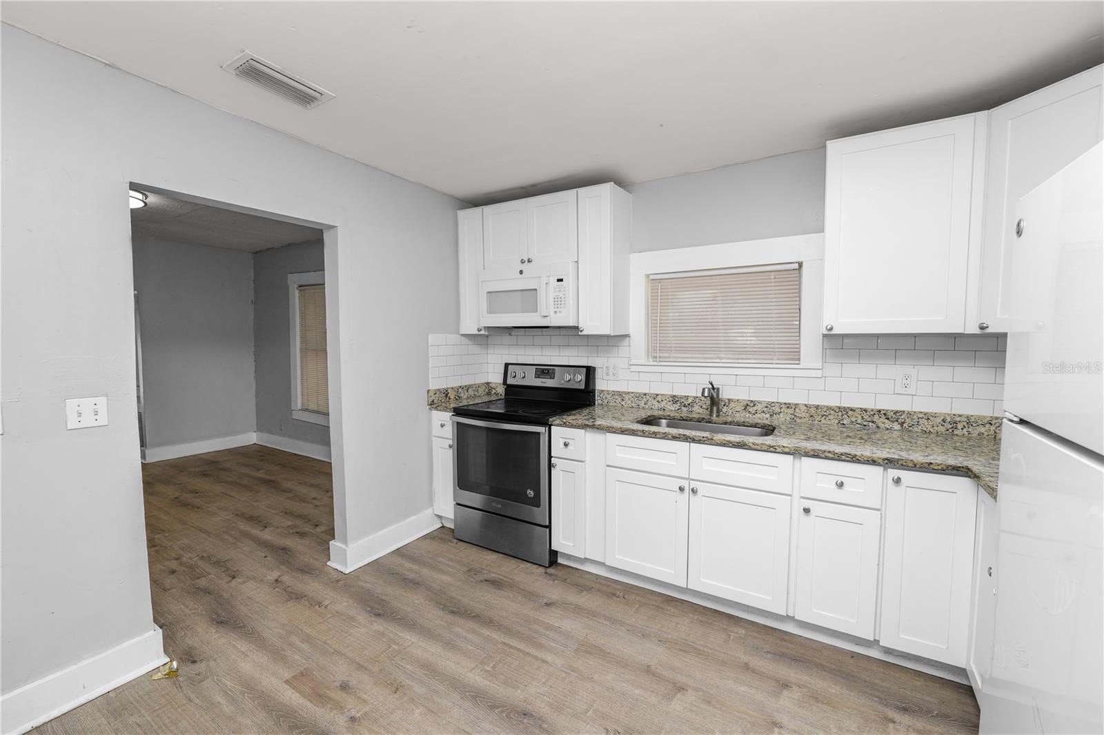 Image 14 of 34 For 8316 12th Street