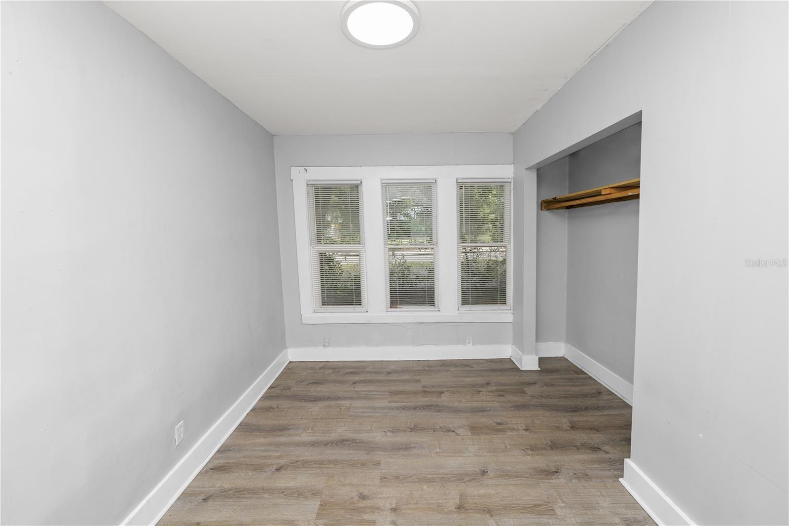 Image 23 of 34 For 8316 12th Street