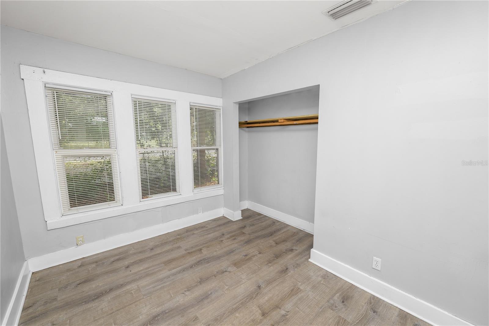 Image 24 of 34 For 8316 12th Street