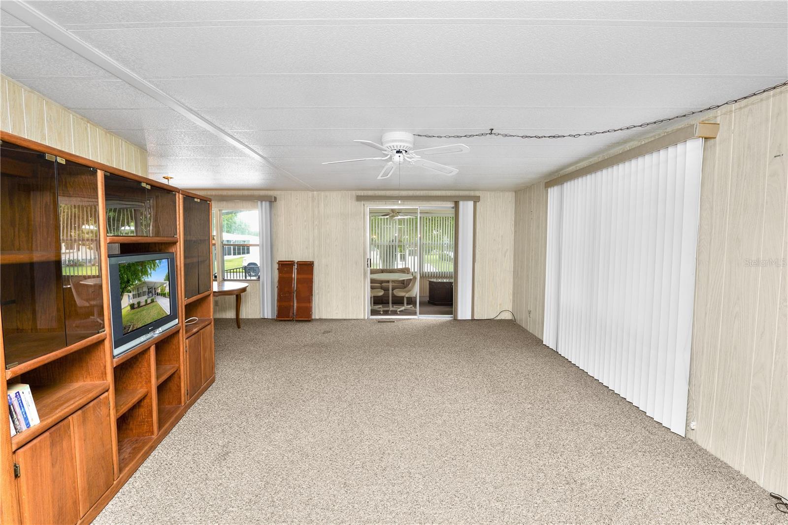 Image 6 of 42 For 1610 Reynolds Road 4