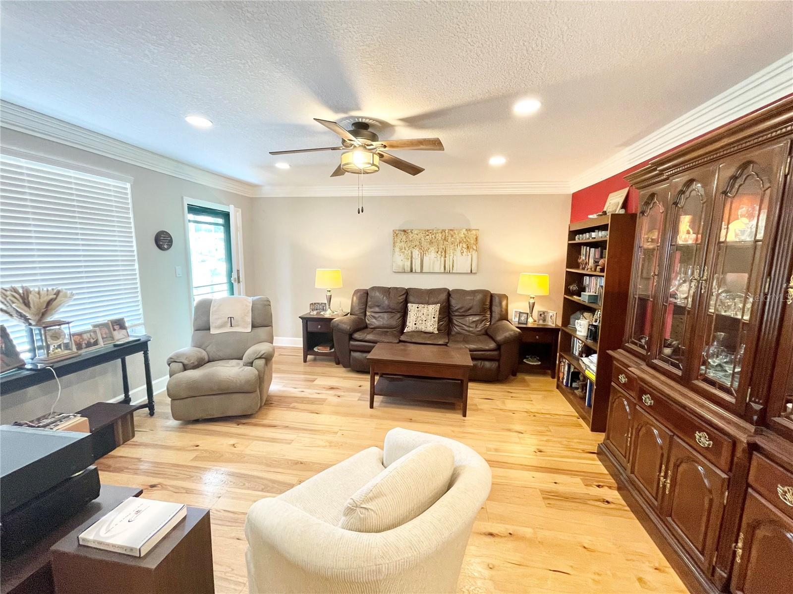 Image 5 of 37 For 1600 Lake Parker Drive A3