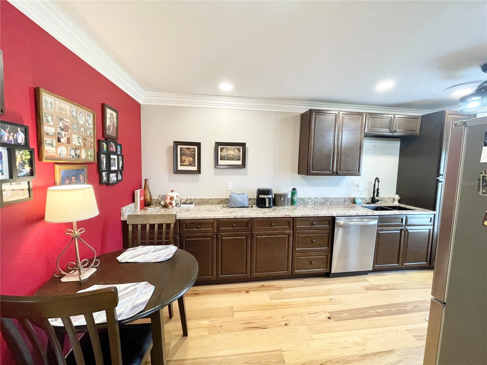 Image 8 of 37 For 1600 Lake Parker Drive A3