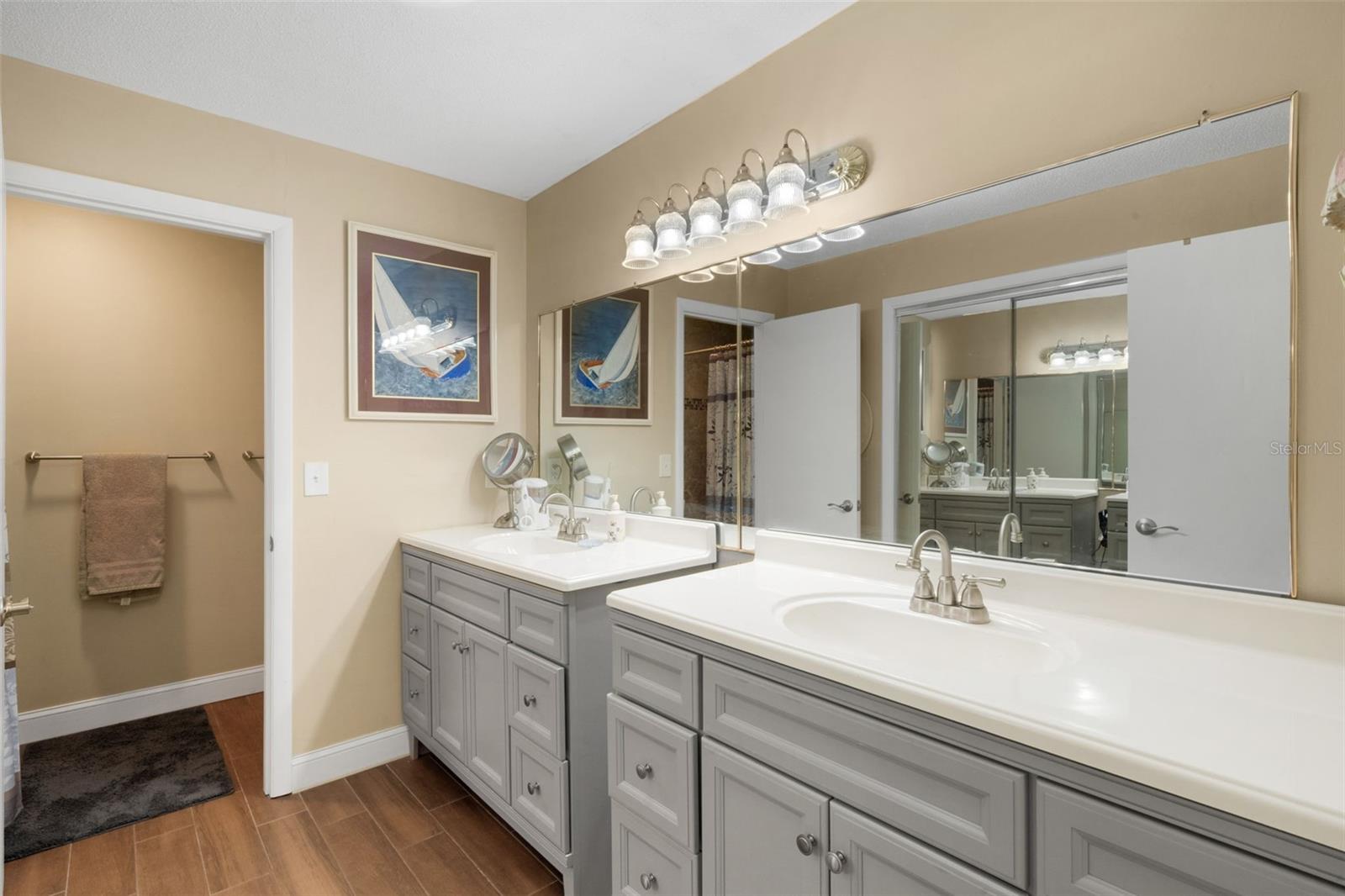 Image 16 of 35 For 1620 Rose Drive