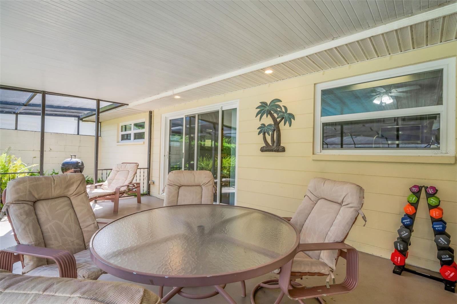 Image 25 of 35 For 1620 Rose Drive