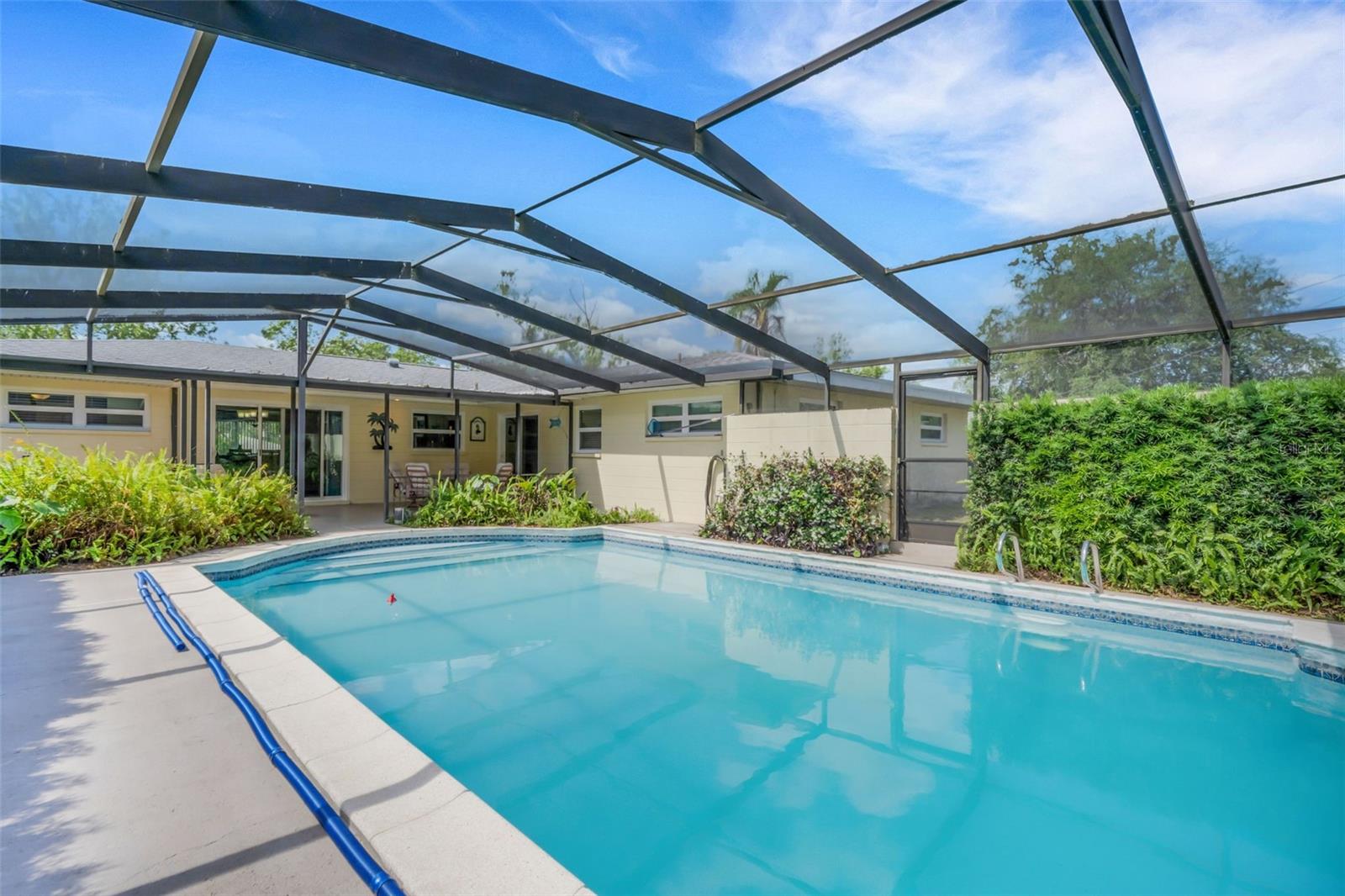 Image 30 of 35 For 1620 Rose Drive