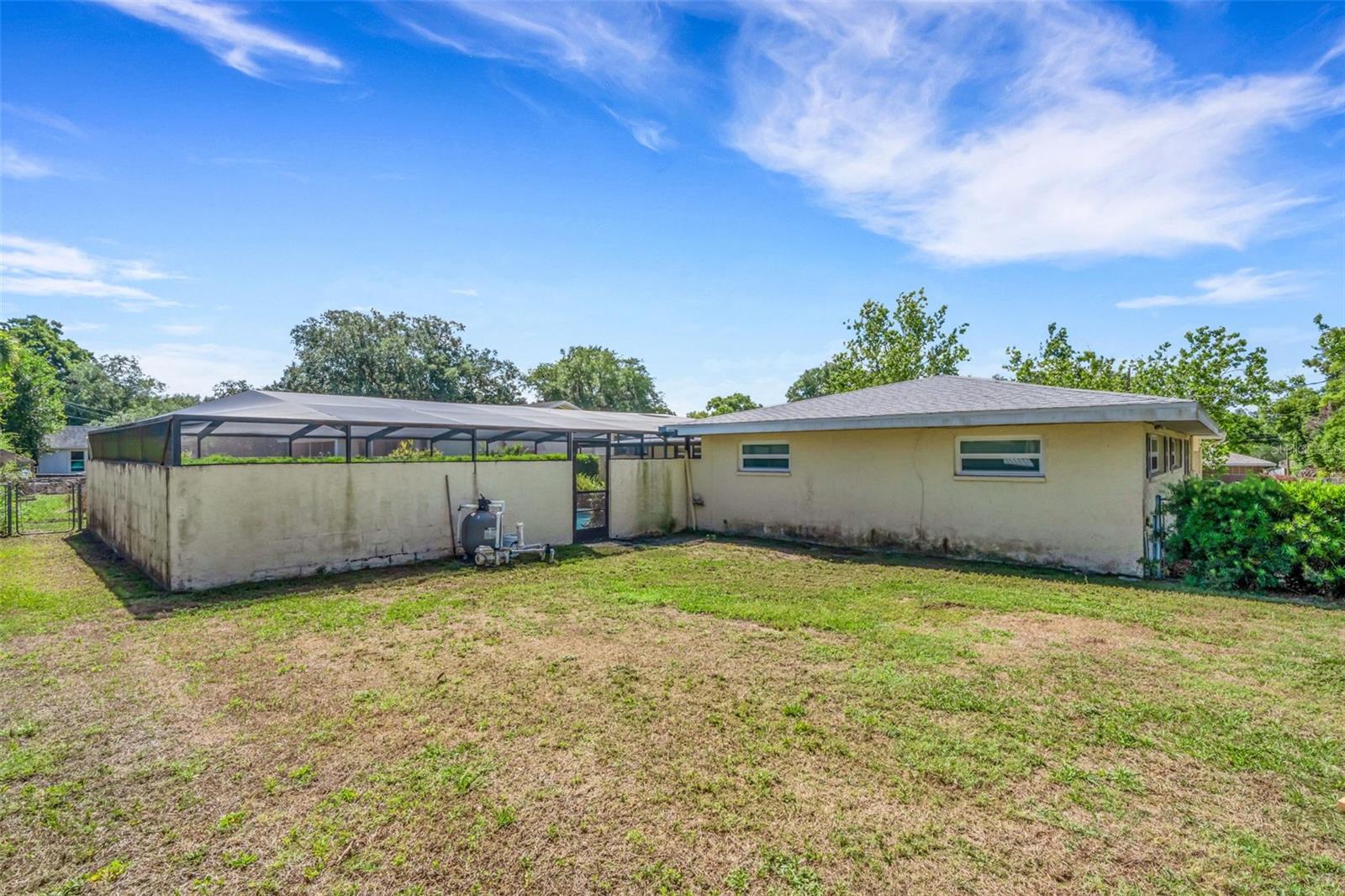 Image 32 of 35 For 1620 Rose Drive