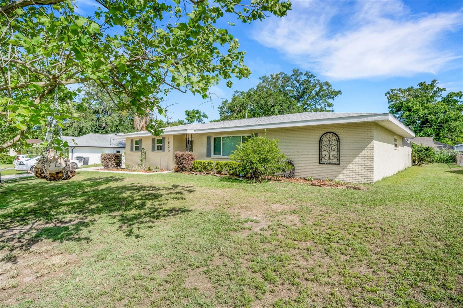 Image 34 of 35 For 1620 Rose Drive