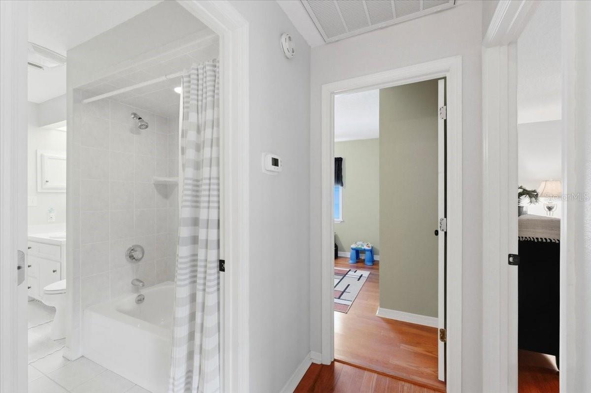 Image 36 of 57 For 1620 Yeomans Path