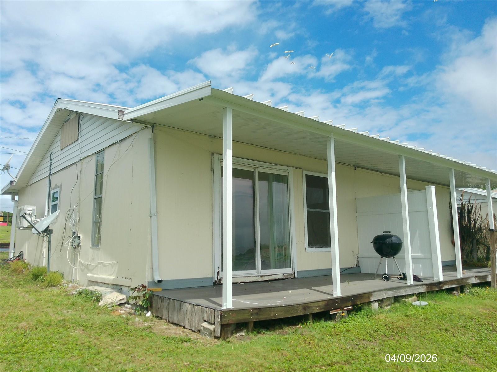 Image 15 of 18 For 1111 Cypress Gardens Boulevard Se 12