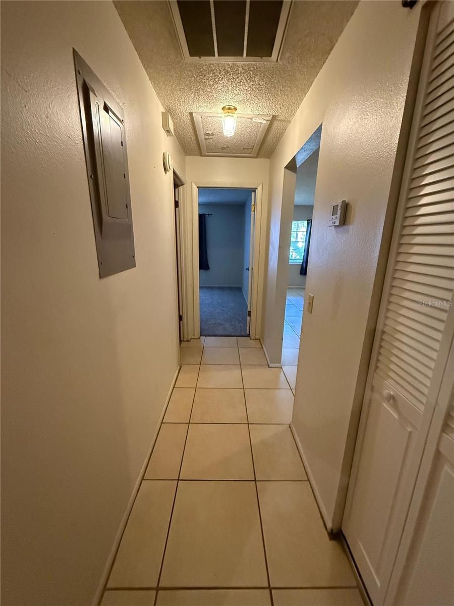 Image 23 of 35 For 5649 Struthers Court